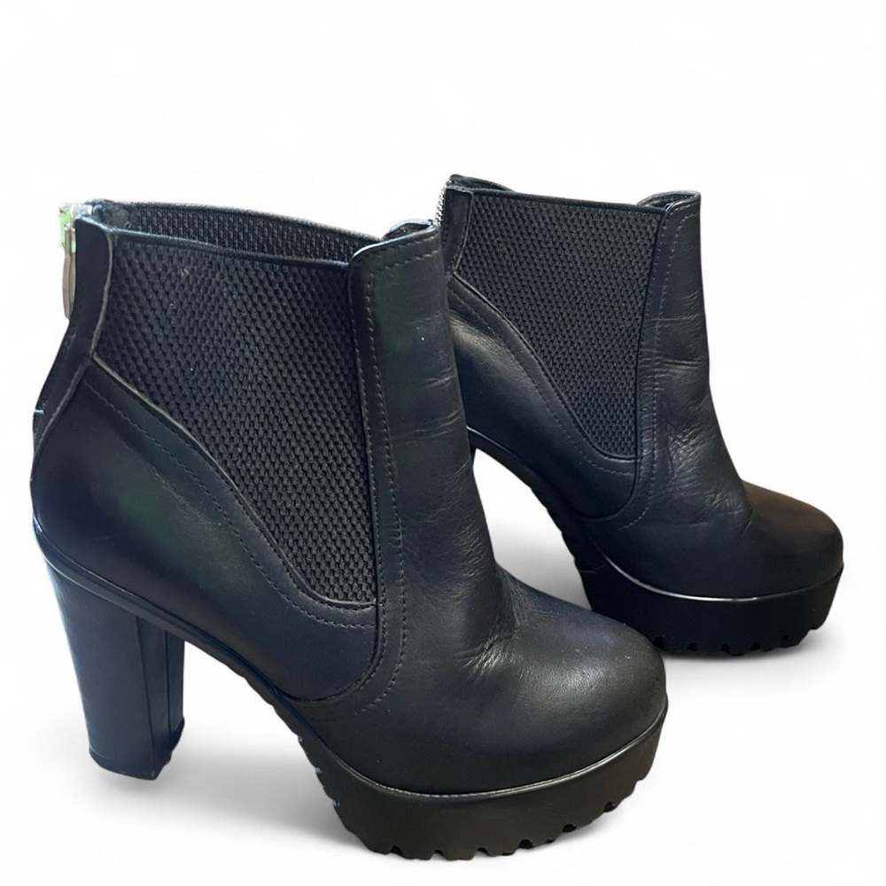 Steve Madden Amandaa black leather almond toe platform  bootie size 37 - Picture 3 of 6